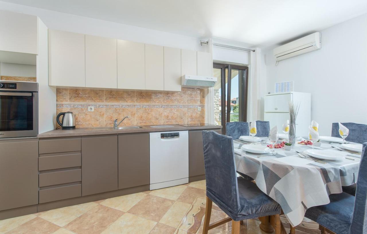Apartmani Lorena Poreč Exterior foto