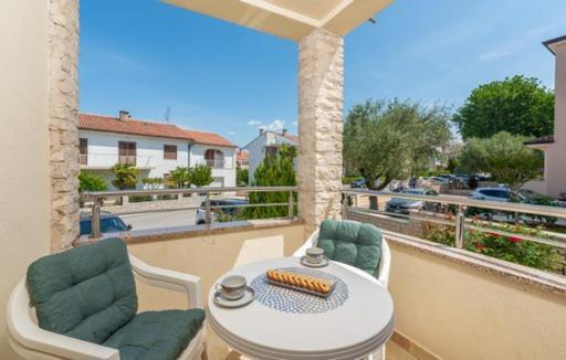 Apartmani Lorena Poreč Exterior foto